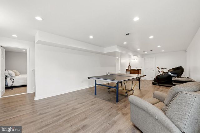 107 CAHILLE DR, Winchester, VA 22602