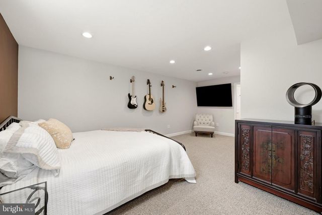 107 CAHILLE DR, Winchester, VA 22602