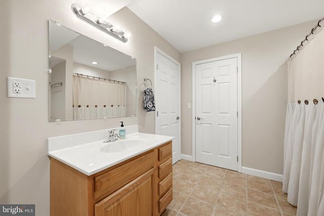 107 CAHILLE DR, Winchester, VA 22602