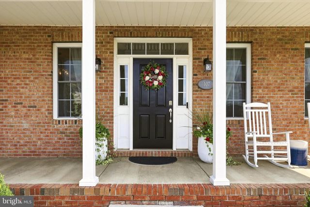 107 CAHILLE DR, Winchester, VA 22602