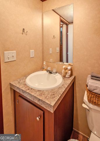 5 Mason Drive, Royston, GA 30662