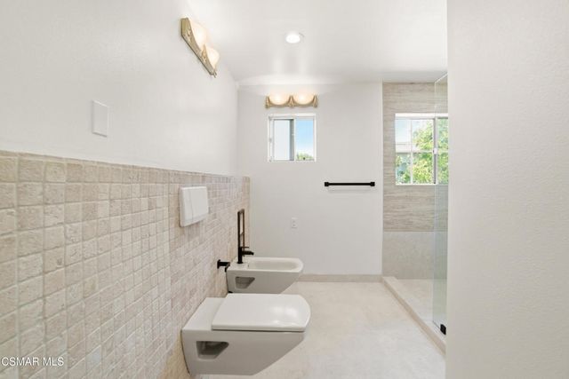 2183 E Chesterton Street, Simi Valley, CA 93065