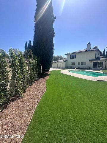 2183 E Chesterton Street, Simi Valley, CA 93065
