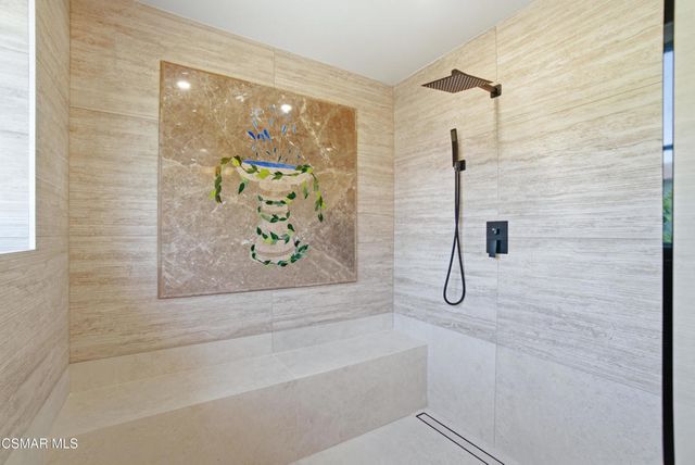 2183 E Chesterton Street, Simi Valley, CA 93065