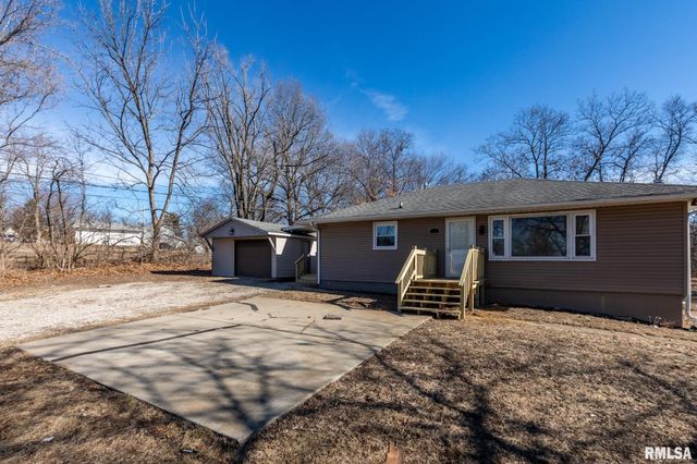 4320 NW SCENIC Drive, Peoria, IL 61615