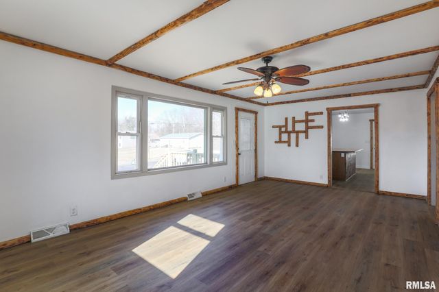 4320 NW SCENIC Drive, Peoria, IL 61615