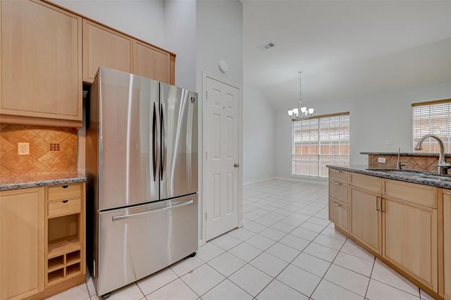 3322 E Cedar Hollow Drive, Pearland, TX 77584