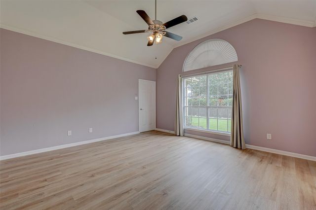 3322 E Cedar Hollow Drive, Pearland, TX 77584