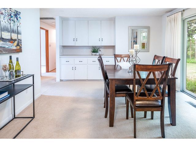 29476 Ne PHEASANT Ave, Corvallis, OR 97333