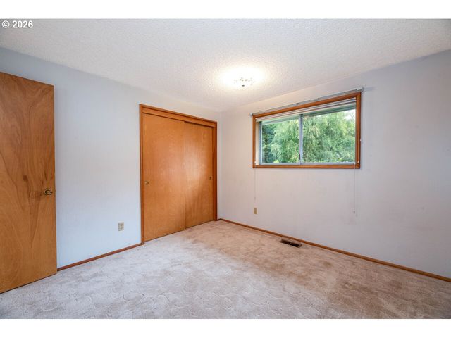 29476 Ne PHEASANT Ave, Corvallis, OR 97333