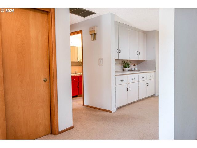 29476 Ne PHEASANT Ave, Corvallis, OR 97333