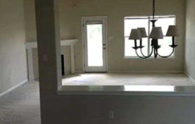 811 Shadow Creek BLVD, Buda, TX 78610