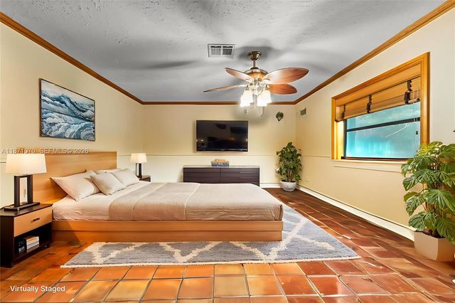 3260 Lakeview Drive, Pompano Beach, FL 33062