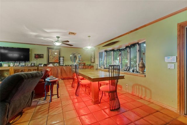 3260 Lakeview Drive, Pompano Beach, FL 33062
