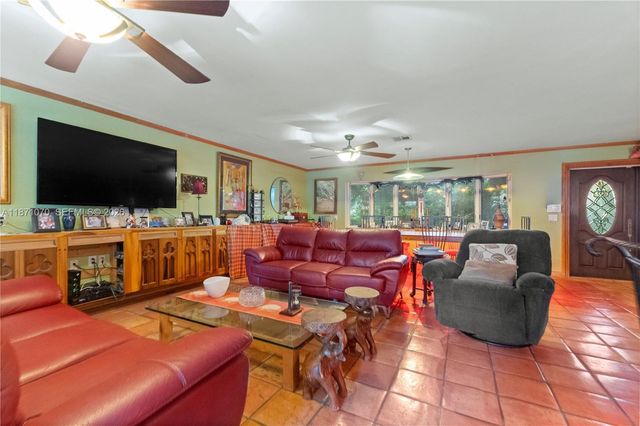 3260 Lakeview Drive, Pompano Beach, FL 33062