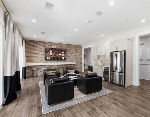 4631 Lanarc Drive, Peachtree Corners, GA 30092