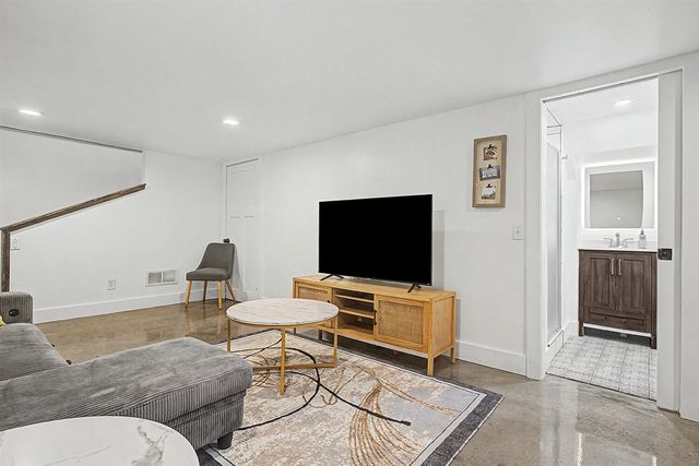 3333 Blue Star Highway, Saugatuck, MI 49453