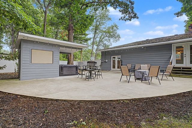 3333 Blue Star Highway, Saugatuck, MI 49453