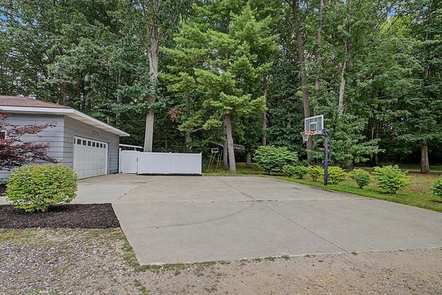 3333 Blue Star Highway, Saugatuck, MI 49453