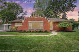 5907 Rosetta Street, Dearborn Heights, MI 48127