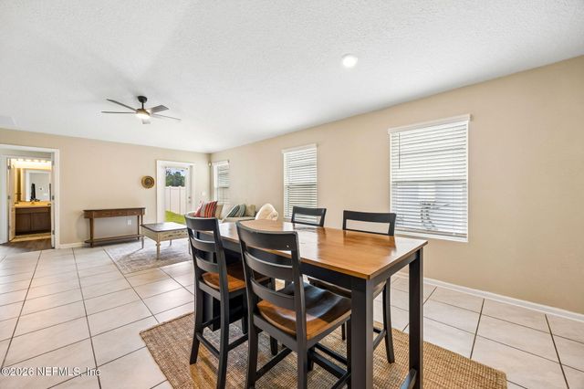 86226 MAINLINE Road, Yulee, FL 32097