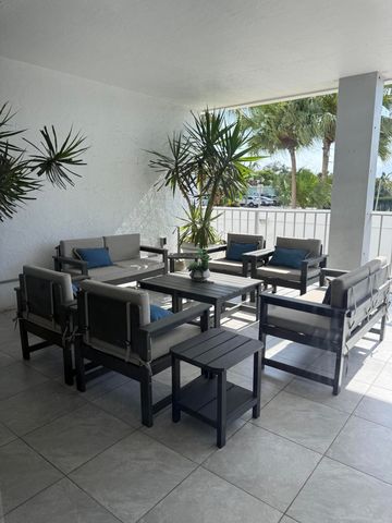 800 SE 20th Avenue 105, Deerfield Beach, FL 33441