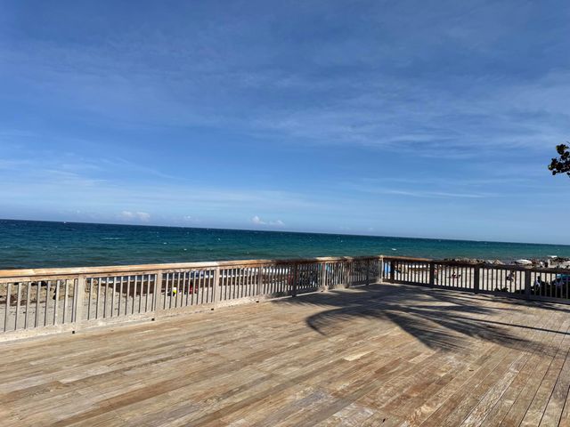 800 SE 20th Avenue 105, Deerfield Beach, FL 33441