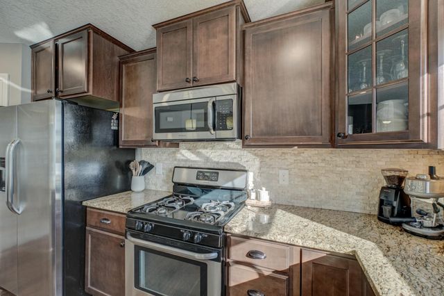 9985 5th Street Lane N, Lake Elmo, MN 55042