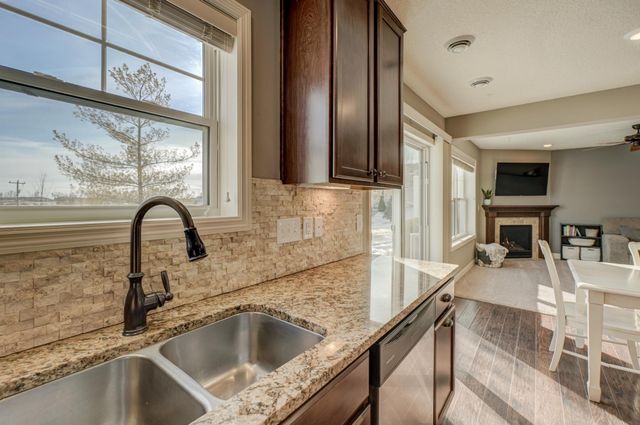 9985 5th Street Lane N, Lake Elmo, MN 55042