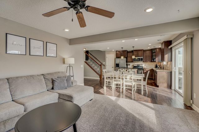 9985 5th Street Lane N, Lake Elmo, MN 55042