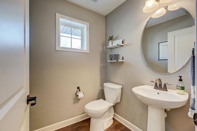 9985 5th Street Lane N, Lake Elmo, MN 55042