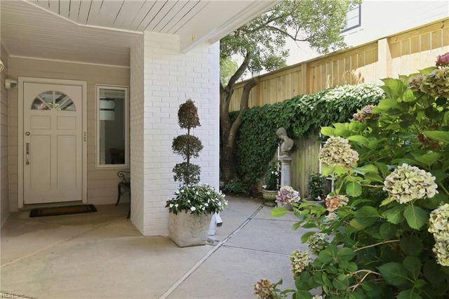 109 71st ST A, Virginia Beach, VA 23451