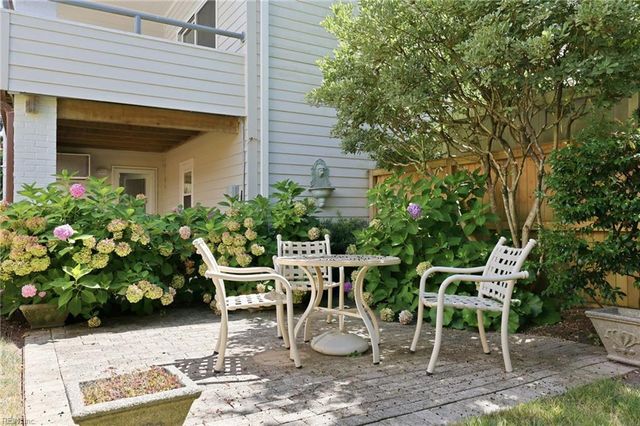 109 71st ST A, Virginia Beach, VA 23451