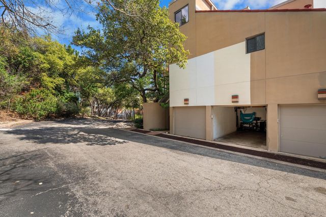 1735 Spyglass DR 111, Austin, TX 78746