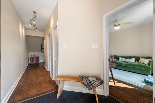 1735 Spyglass DR 111, Austin, TX 78746