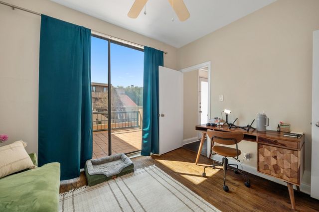 1735 Spyglass DR 111, Austin, TX 78746