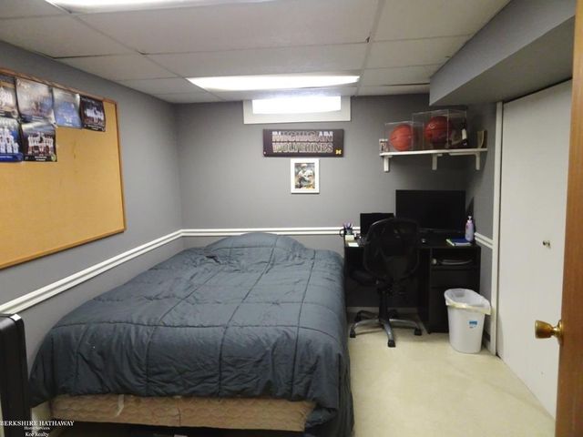 12123 Ontario Drive, Sterling Heights, MI 48313