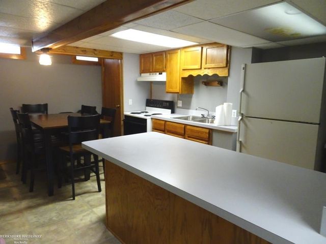 12123 Ontario Drive, Sterling Heights, MI 48313