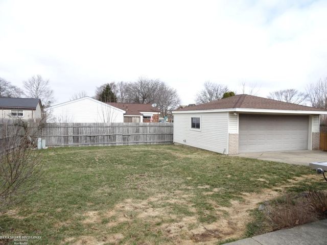 12123 Ontario Drive, Sterling Heights, MI 48313