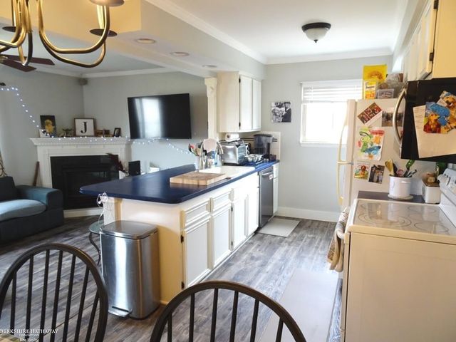 12123 Ontario Drive, Sterling Heights, MI 48313