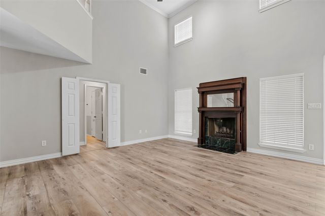 421 W Windsor Drive, Denton, TX 76207
