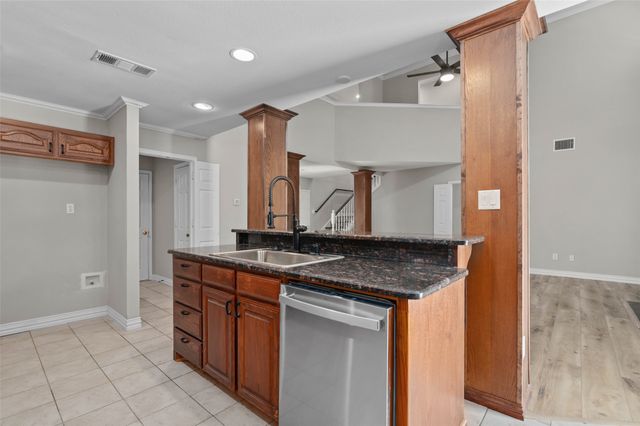 421 W Windsor Drive, Denton, TX 76207