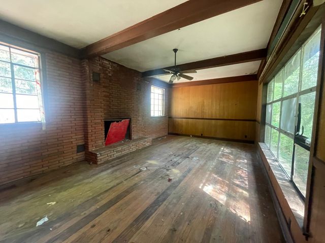 2800 MOUNTAIN TER, Memphis, TN 38127
