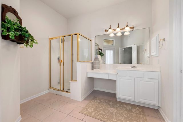 27 Misty Harbor E, Montgomery, TX 77356