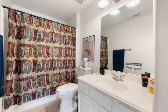 27 Misty Harbor E, Montgomery, TX 77356