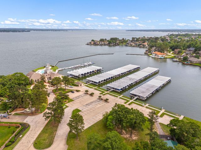 27 Misty Harbor E, Montgomery, TX 77356