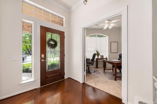 27 Misty Harbor E, Montgomery, TX 77356