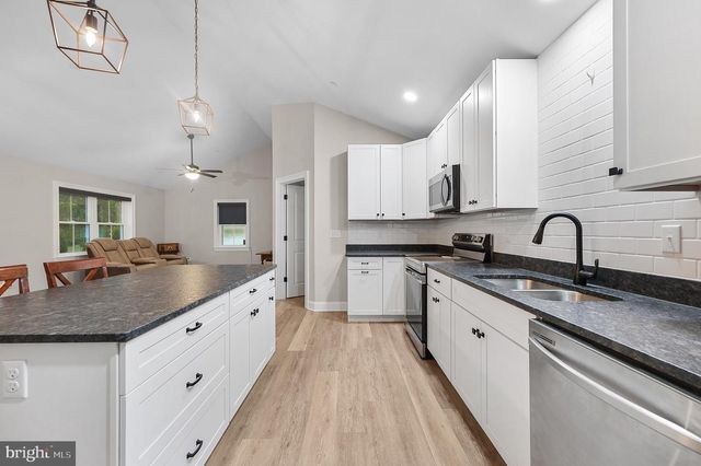 6236 SOLOMONS CIR, Hurlock, MD 21643