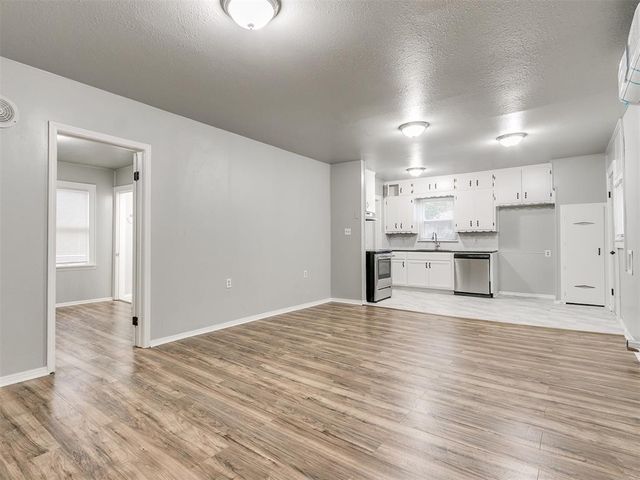 2713 NW 14th Street, Oklahoma City, OK 73107