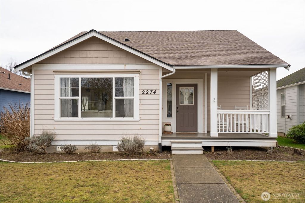 2274 Dogwood Street, Lynden, WA 98264